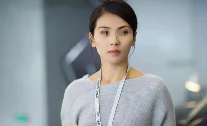 公司发年终奖独独漏了我我直接回家睡觉次日收到138个未接来电